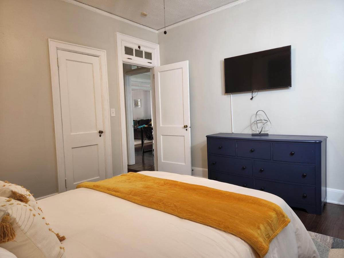 Spacious Centrally Located 3 Bed 2 Bath - Sleeps 8 Montgomery Exterior photo